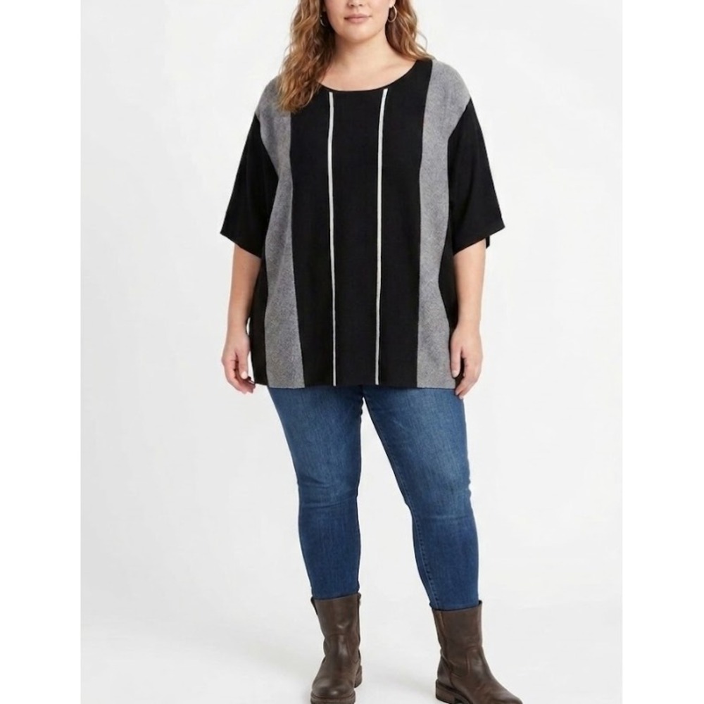 New Cyrus Black Gray Round Neck Soft Stretch Side Slit Relaxed Fit Sweater Large